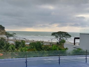 Venta de Departamento en playa Coaque. Pedernales.