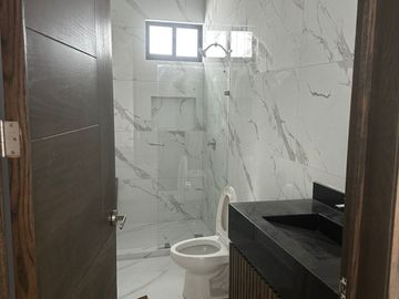 PREVENTA CASA AL NORTE BOSQUE REAL AGUASCALIENTES
