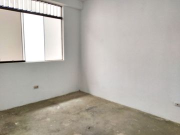 Casa En Venta En Urb Los Chasquis - SMP con frente de 8ml
