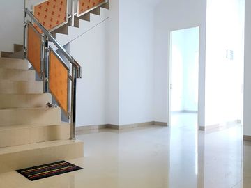 Dijual Rumah Baru Gress Minimalis Di Perumahan Pakuwon City-Palm Beach Cluster Imperial