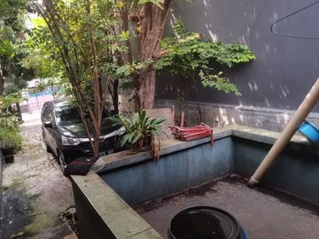 Rumah Luas Dan Siap Huni, 350 Meter Ke Jalan Teluk Gong Raya