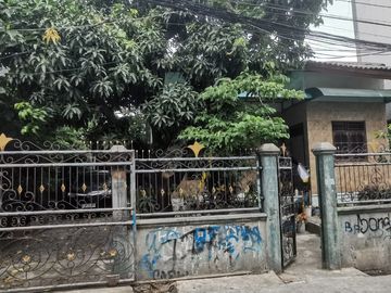 Rumah Luas Dan Siap Huni, 350 Meter Ke Jalan Teluk Gong Raya