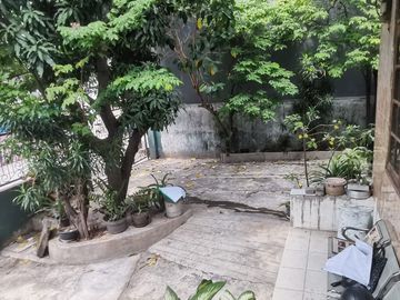 Rumah Luas Dan Siap Huni, 350 Meter Ke Jalan Teluk Gong Raya