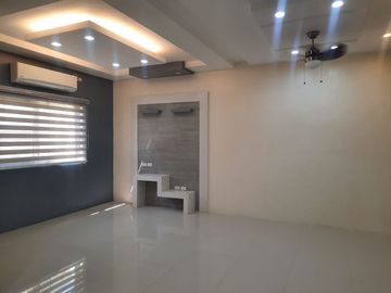 NEW QUAINT MODERN HOME NEAR SM TELABASTAGAN AND MCARTHUR HWAY