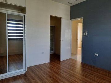 NEW QUAINT MODERN HOME NEAR SM TELABASTAGAN AND MCARTHUR HWAY