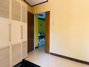 BANK FORECLOSED HOUSE AND LOT IN TOWN AND COUNTRY DASMARINAS CAVITE