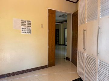 BANK FORECLOSED HOUSE AND LOT IN TOWN AND COUNTRY DASMARINAS CAVITE