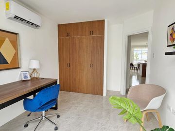 Venta de Casa Siena 4 Dorm. En Manantial de Casalaguna/Vial 1 -av. Leon F.Cordero Cerca Rioc. Dorado