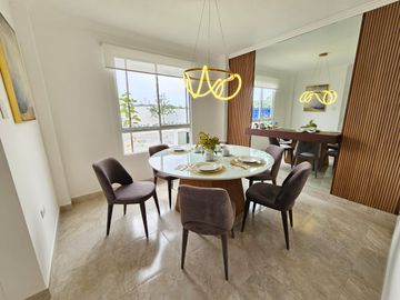 Venta de Casa Siena 4 Dorm. En Manantial de Casalaguna/Vial 1 -av. Leon F.Cordero Cerca Rioc. Dorado