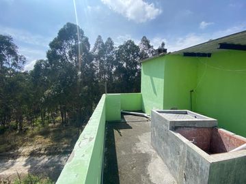 Casa rentera de venta en Quito, sector de la Roldos, barrio Consejo Provincial