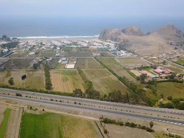Oportunidad de inversión: Terreno de 56,000m2 en ubicación estratégica en la Panamericana Sur, Totoritas, Mala, Cañete