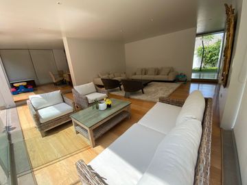 VENTA DE HERMOSA CASA EN LA PLANICIE - SEGUNDA ETAPA