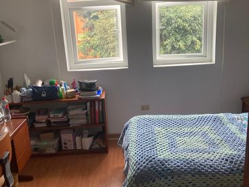 OPORTUNIDAD UNICA , BAJO DE PRECIO, GRAN OPORTUNIDAD, LINDA CASA DE DOS PISOS, MUY BIEN MANTENIDA, CERCA AL PARQUE REDUCTO Y  CENTRO DE MIRAFLORES
