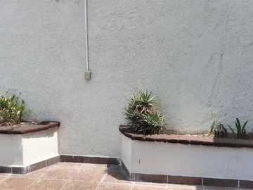 SE VENDE CASA DENTRO DE LA PRIVADA HACIENDAS DEL BALCÓN, EN FRACC HACIENDAS DE HIDALGO