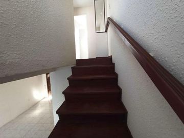 SE VENDE CASA DENTRO DE LA PRIVADA HACIENDAS DEL BALCÓN, EN FRACC HACIENDAS DE HIDALGO