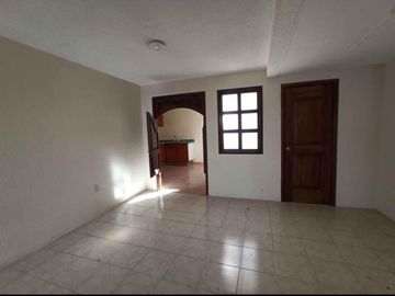 SE VENDE CASA DENTRO DE LA PRIVADA HACIENDAS DEL BALCÓN, EN FRACC HACIENDAS DE HIDALGO