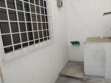 CASA DE VENTA ,RENTERA, EN  ALBORADA XIV ETAPA MZ 6, NORTE DE GUAYAQUIL