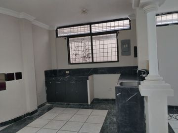 CASA DE VENTA ,RENTERA, EN  ALBORADA XIV ETAPA MZ 6, NORTE DE GUAYAQUIL