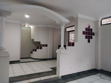 CASA DE VENTA ,RENTERA, EN  ALBORADA XIV ETAPA MZ 6, NORTE DE GUAYAQUIL