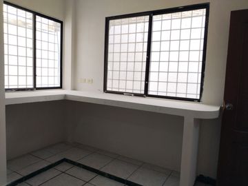 CASA DE VENTA ,RENTERA, EN  ALBORADA XIV ETAPA MZ 6, NORTE DE GUAYAQUIL
