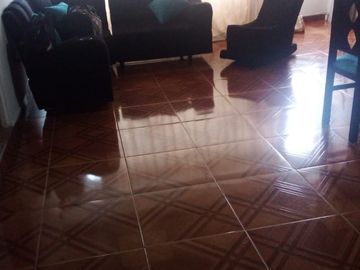 VENDO HERMOSA CASA RENTABLE B SANTA LUICIA BOGOTA