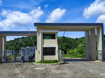 Pre-selling House and Lot For sale in the very heart of Antipolo City