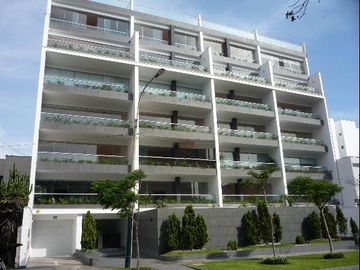 DUPLEX EN VENTA BUENA UBICACIÓN LÍMITE MIRAFLORES Y SAN ISIDRO