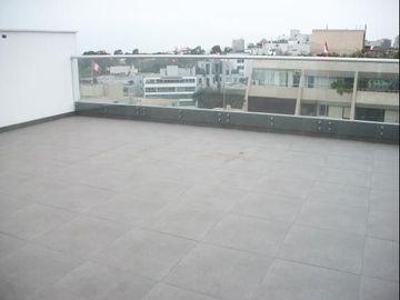 DUPLEX EN VENTA BUENA UBICACIÓN LÍMITE MIRAFLORES Y SAN ISIDRO