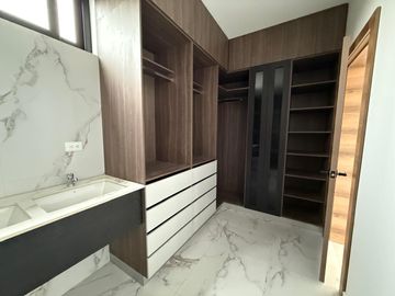 VENTA DE CASA EN URB. PRIVADA VIA QUININDE RANCHO SAN MIGUEL