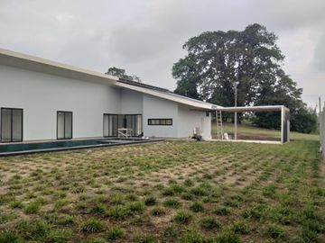 VENTA DE CASA EN URB. PRIVADA VIA QUININDE RANCHO SAN MIGUEL