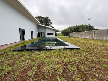 VENTA DE CASA EN URB. PRIVADA VIA QUININDE RANCHO SAN MIGUEL