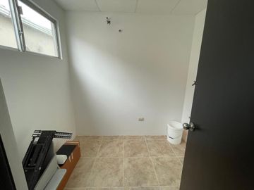 En Venta Departamento en Urb. Altos del Rio Vía La Aurora, Daule, Samborondon