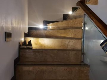 Rumah Mewah Ada Kolam Renang Pribadi Di Jalan Gatot Subroto Medan
