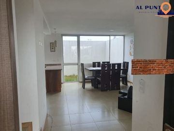 Casas VIP de Venta sector Marianitas de Calderón 3 dormitorios - Norte de Quito