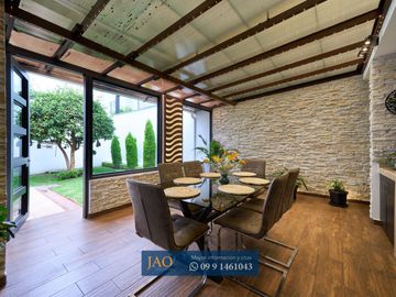 Casa en Venta de 4 habitaciones cerca al Ventura Mall Tumbaco