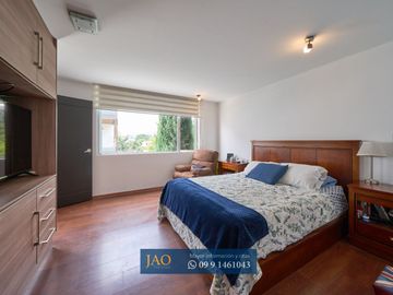 Casa en Venta de 4 habitaciones cerca al Ventura Mall Tumbaco