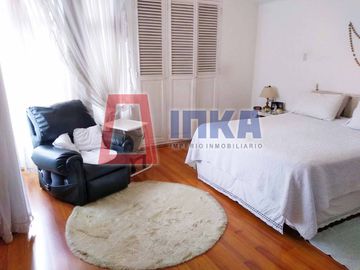 HERMOSA CASA EN VENTA EN EXCELENTE ZONA DE LA MOLINA