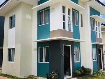 Affordable preselling Duplex House in Bago City only 7k pesos monthly payment