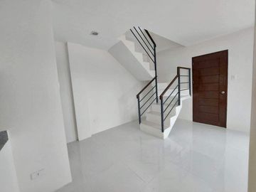 Affordable preselling Duplex House in Bago City only 7k pesos monthly payment