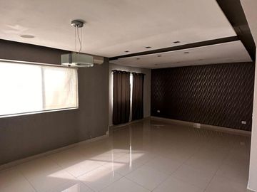 CASA EN VENTA PEDREGAL LA SILLA ZONA SUR MONTERREY