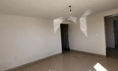 Casa en Venta en Esquina, 3 Pisos, 5 Recámaras, Al Sur de Pachuca, Hidalgo.