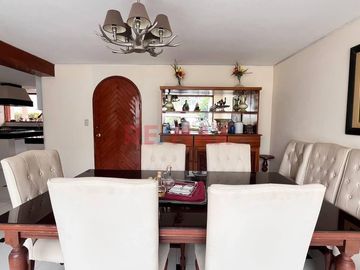 Exclusiva Residencia Campestre En El Corazón De Cieneguilla: Un Refugio De Lujo Y Naturaleza
