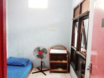 Kost Pria Muslim di Senen Dekat Plaza Kenari Mas, RSCM
