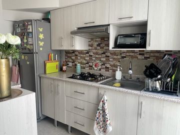VENTA CASA LOS ENCINOS EN EL MARQUÉS MUY CERCA DEL AEROPUERTO