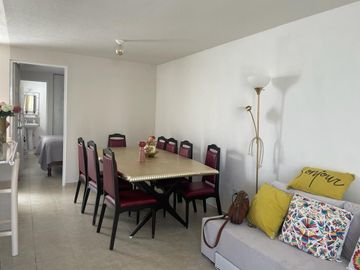 VENTA CASA LOS ENCINOS EN EL MARQUÉS MUY CERCA DEL AEROPUERTO