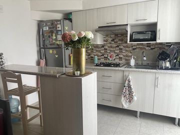 VENTA CASA LOS ENCINOS EN EL MARQUÉS MUY CERCA DEL AEROPUERTO