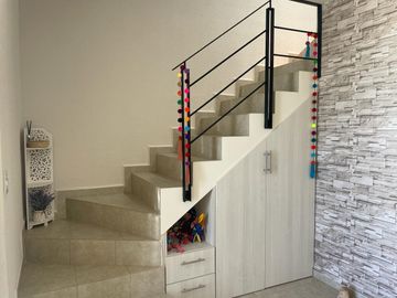 VENTA CASA LOS ENCINOS EN EL MARQUÉS MUY CERCA DEL AEROPUERTO