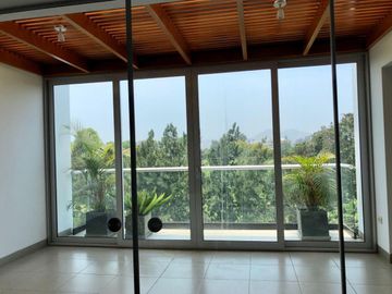 Venta de Penthouse en Circunvalacion Golf Los Inkas, Camacho