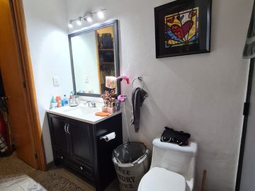 SE VENDE CASA EN FUENTE DE ACUEDUCTO LOMAS DE TECAMACHALCO, ESTADO DE MEXICO