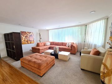 SE VENDE CASA EN FUENTE DE ACUEDUCTO LOMAS DE TECAMACHALCO, ESTADO DE MEXICO